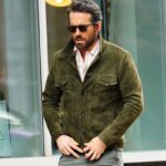 Ryan Reynolds Trendy Handmade Green Stylish Suede Leather Trucker Jacket for Men Premium and Durable Quality Leather Jacket.